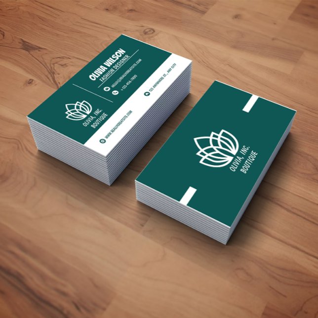 Tarjeta De Visita Green Modern QR Code Business Card (Subido por el creador)