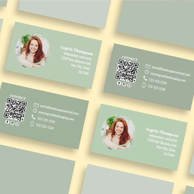 Tarjeta De Visita Green Photo QR Code Social Media (Business card template with a photo template and a scannable QR code. )