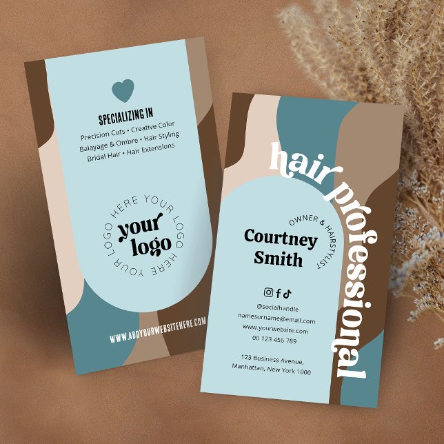 Tarjeta De Visita Groovy Retro Verde azulado y peinado peluquero (Trendy hair stylist business cards with retro fonts and your logo)