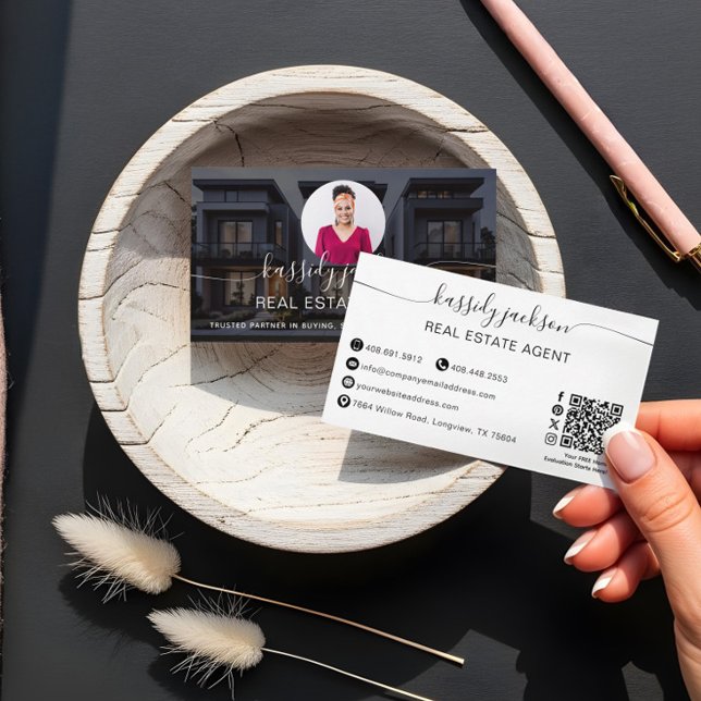 Tarjeta De Visita Guión de Código QR de Foto de Agente Inmobiliario  (Elegant Script Name Circle Business Photo QR Code Business Card)