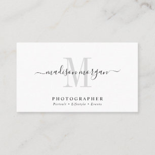 Tarjeta De Visita Guion de Fotógrafo Moderno Simple Monograma