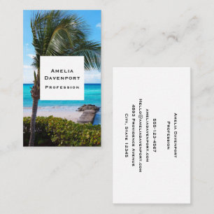 Tarjeta De Visita Hermosa palma tropical en la playa ventosa