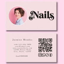 Iconos sociales de código QR de uñas de foto rosa 