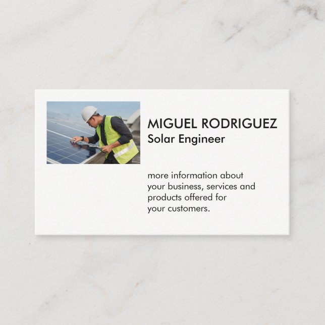 Tarjeta De Visita Ingeniero inspeccionando paneles solares (Anverso)