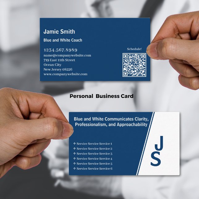Tarjeta De Visita Iniciales asimétricas modernas azul y blanco perso (Modern Asymmetric Initials Blue & White Personal Business Card)