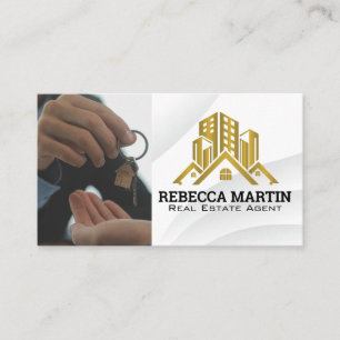 Tarjeta De Visita Inmobiliaria Entregando Llaves Logotipo de la Ca