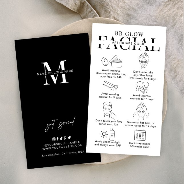 Tarjeta De Visita Instrucciones de postcuidado facial de brillo Mini (Modern BB Glow Facial post-treatment care instructions cards in black and white design)
