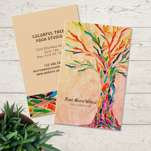 Tarjeta De Visita Instructor de yoga en el árbol del arcoiris Beige