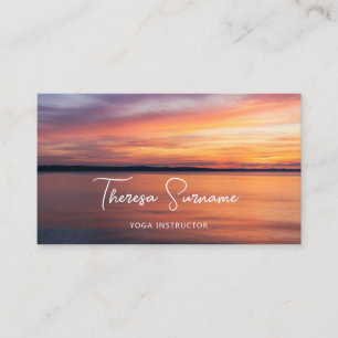 Tarjeta De Visita Instructor de Yoga en el Lago al Atardecer Profeso