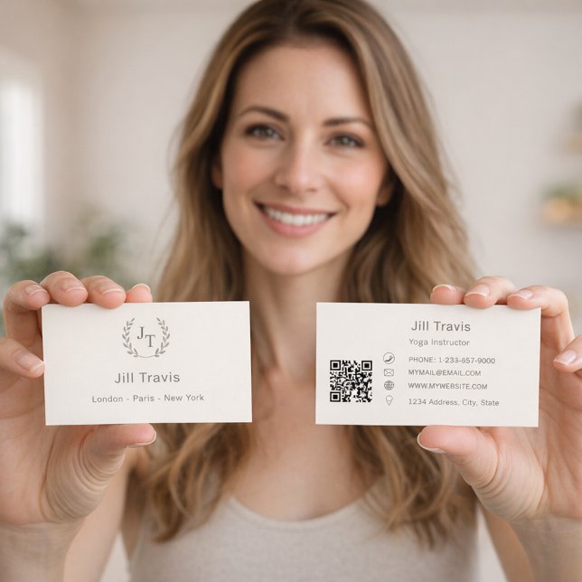 Tarjeta De Visita Ivory taupe monogram wreath modern minimalst QR (Subido por el creador)