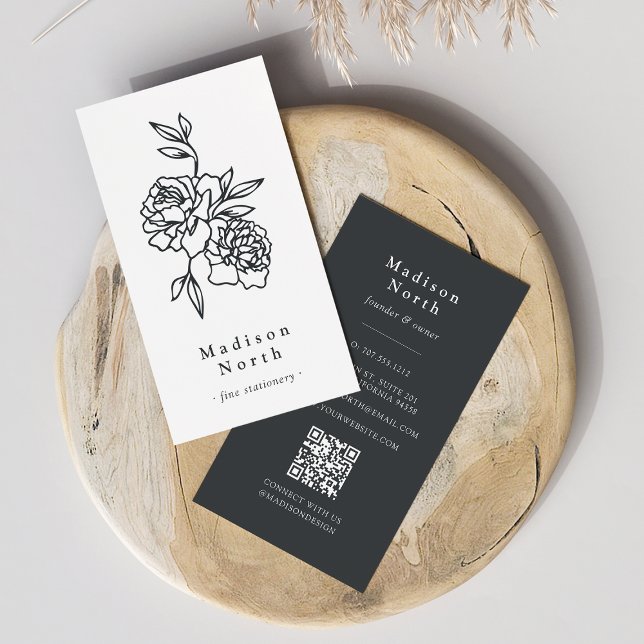 Tarjeta De Visita Jardín secreto | Código QR vertical floral (Subido por el creador)