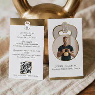 Tarjeta De Visita Kettlebell de Oro de Lujo con Monograma Entrenador
