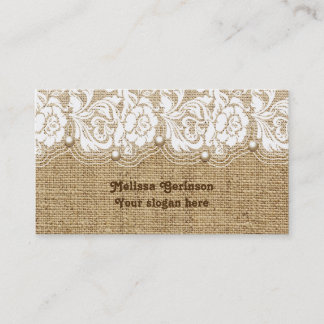 Tarjeta De Visita Lazo blanco y perlas en la burpía de color lino