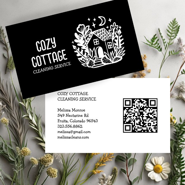 Tarjeta De Visita Limpieza de casa de artesanía de la casa Personali (House Cleaning Cute Cottage Art Custom QR Code Business Card
)