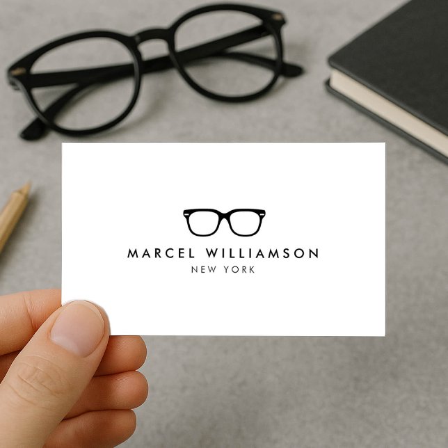 Tarjeta De Visita Logo de anteojos clásicos y sencillos en blanco (Subido por el creador)