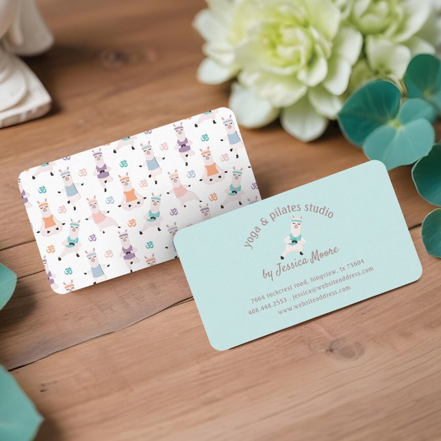 Tarjeta De Visita Logo de la Compañía de Yoga Llamas y Pilates Fitne (Yoga Llamas & Pilates Fitness Studio Company Logo Business Card)