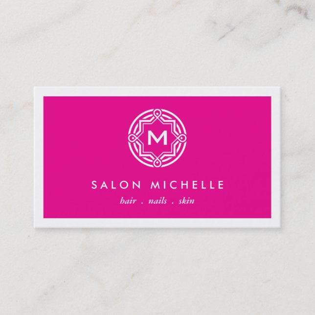 Tarjeta De Visita LOGO INICIAL DECORATIVO sobre MAGENTA (Anverso)