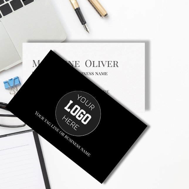 Tarjeta De Visita Logo Simple Black Modern (Subido por el creador)