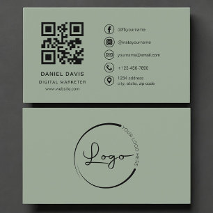 Tarjeta De Visita Logotipo de código QR Sage Green para mercadólogo 