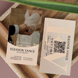 Tarjeta De Visita Logotipo minimalista profesional moderno con monog