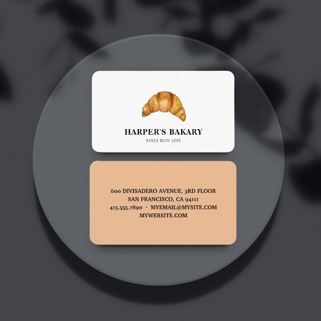 Tarjeta De Visita Logotipo profesional moderno de Croissant (Subido por el creador)