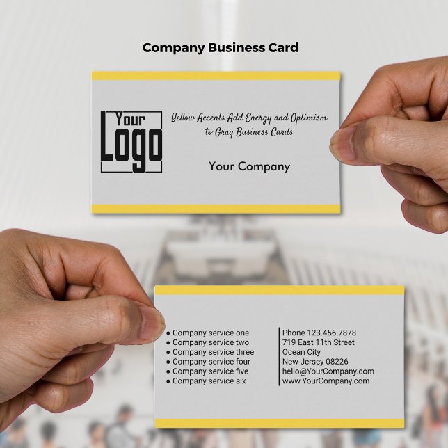 Tarjeta De Visita Los acentos amarillos agregan energía y optimismo  (Yellow Accents Add Energy and Optimism to Gray Business Card)