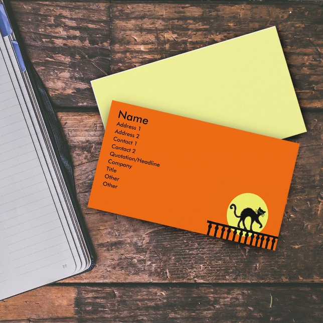 Tarjeta De Visita Luna de la cerca del gato negro (Black Cat on Fence with yellow full moon on vibrant orange business card.)