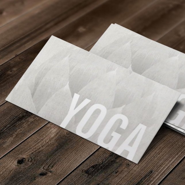 Tarjeta De Visita Maestra de Yoga y Meditación Elegante Lotus Floral (Subido por el creador)