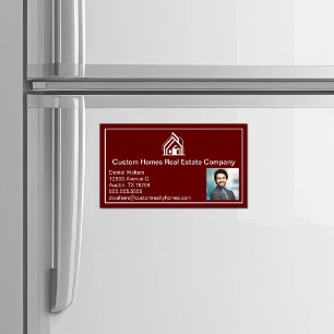 Tarjeta De Visita Magnética Compañía de bienes raíces Chic Burgundy Realtor Fo