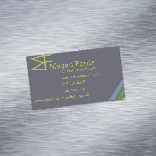 Tarjeta De Visita Magnética Crisp y Dramático (In Situ)