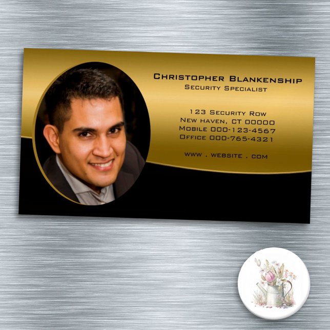 Tarjeta De Visita Magnética Elegante foto de Personalizado profesional de oro  (Share your business details on this black & gold professional photo on a magnetic business card.)