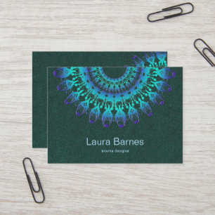 Tarjeta De Visita mandala verde azulada étnica. Texto