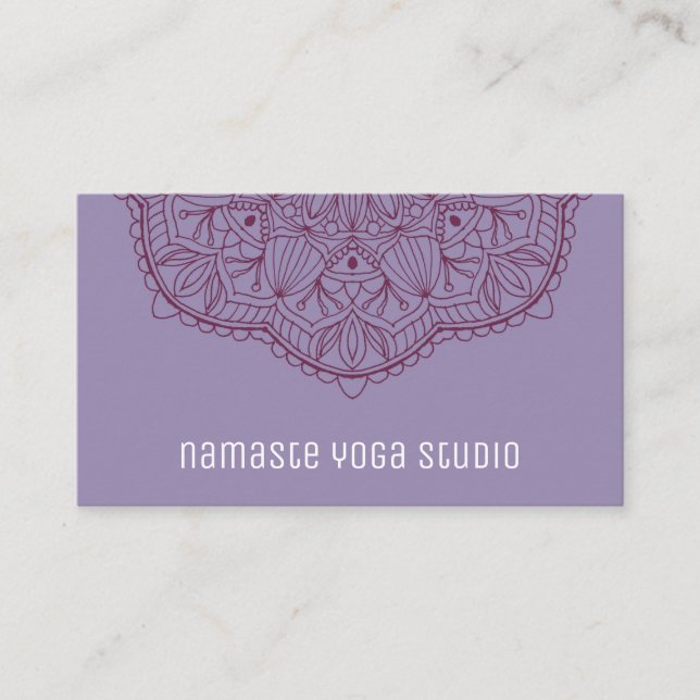 Tarjeta De Visita Mano morada dibujada Mandala simple elegante (Anverso)