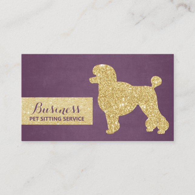 Tarjeta De Visita Mascota sentado en siluetas moradas y doradas (Anverso)
