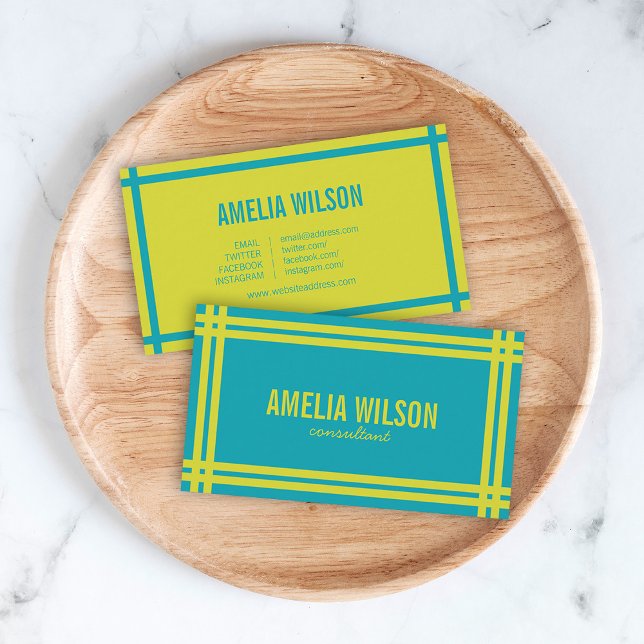 Tarjeta De Visita Medios sociales modernos y audaces, azules y verde (Subido por el creador)