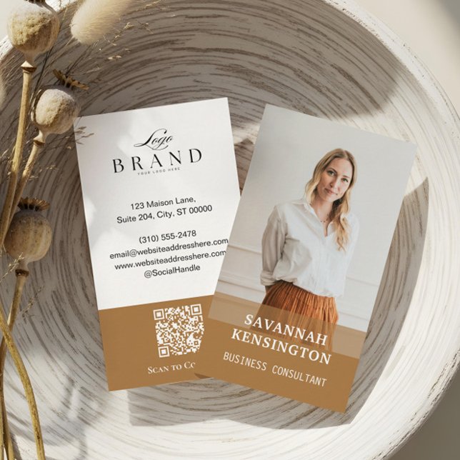 Tarjeta De Visita Minimal Gold Modern Professional Consultant Photo (Minimal Modern Professional Photo Company Logo QR Business Card)