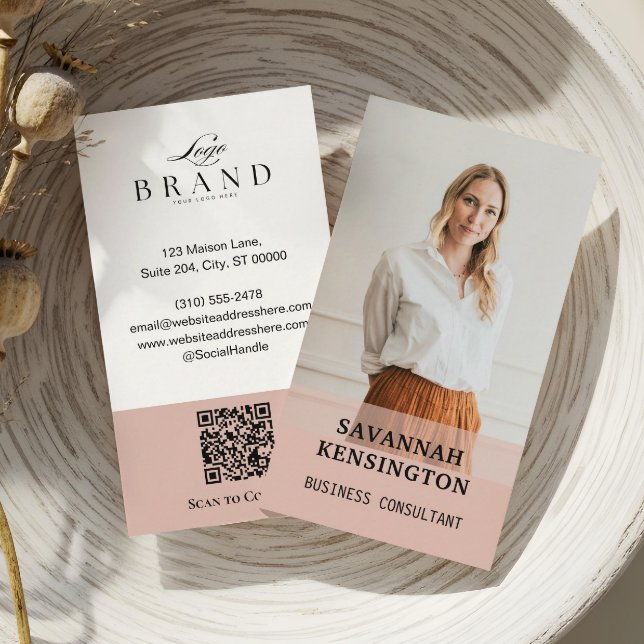 Tarjeta De Visita Minimal Modern Professional Photo Company Logo QR (Minimal Modern Professional Photo Company Logo QR Business Card)