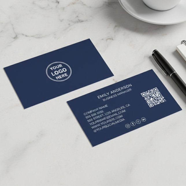 Tarjeta De Visita Minimal Professional Custom Logo QR Social Media (Minimal Professional Custom Logo QR Social Media Business Card)