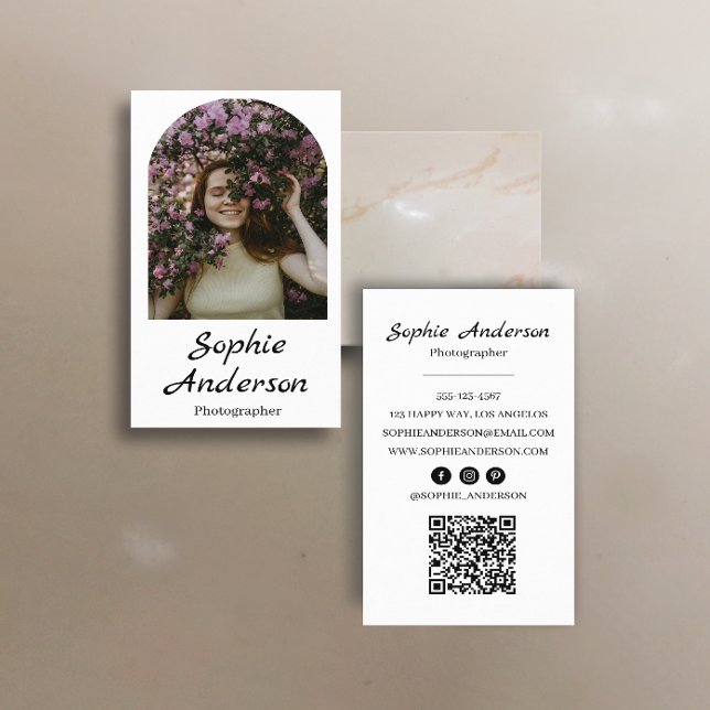 Tarjeta De Visita Minimalist Elegant Calligraphy Script Photography  (Subido por el creador)