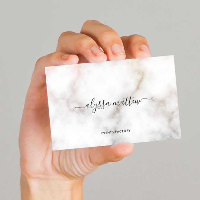 Tarjeta De Visita Minimalist Glitter Marble Luxury Signature Script  (Subido por el creador)