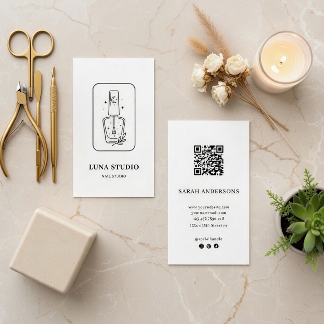 Tarjeta De Visita Minimalist Nail Technician Card with QR Code (Subido por el creador)