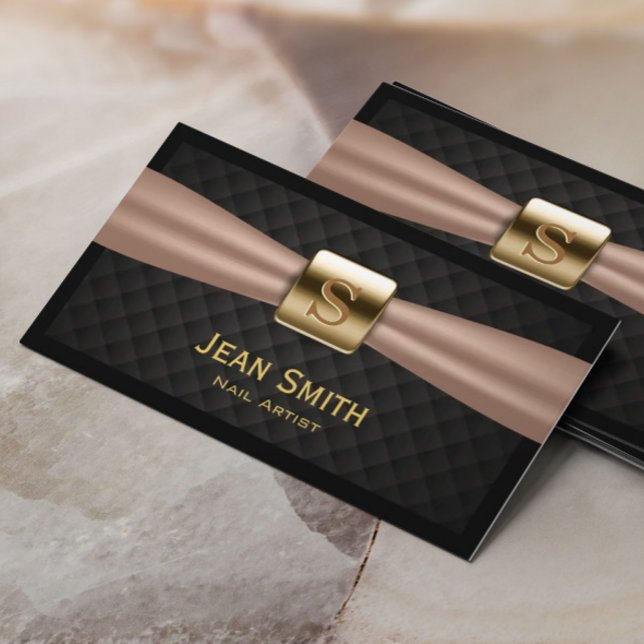 Tarjeta De Visita Moda de Salon de Nail Monograma Diamante Quillado (Subido por el creador)