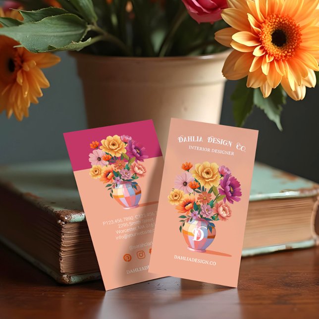Tarjeta De Visita Moda Moderna Vasa Retro y Florales Negrita (Chic Modern Retro Checkered Vase & Bold Florals Business Card)