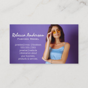 Tarjeta De Visita Modelo femenino que lleva gafas de sol