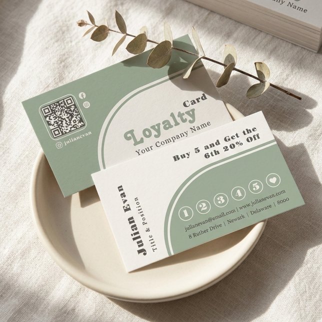 Tarjeta De Visita Modern Chic Retro Groovy Sage Green Loyalty Card (Modern Chic Retro Sage Green Loyalty Card)