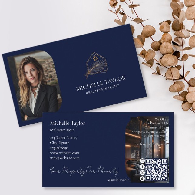 Tarjeta De Visita Modern Elegant Real Estate Realtor Photo Gold (modern gold and navy real estate business card with photo and QR code)