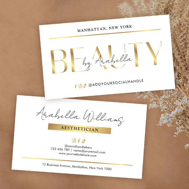 Tarjeta De Visita Modern Glam Gold Lash Beauty Salon Aesthetician (Elegant beauty business cards with faux gold effects, modern layout and space for your contact info)