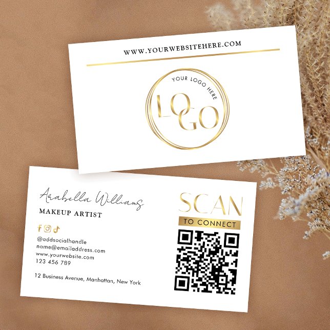 Tarjeta De Visita Modern Glam Gold Logo Makeup Beauty Salon QR Code (Modern white and gold business cards with scannable QR code and your custom logo)