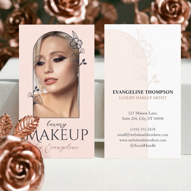 Tarjeta De Visita Modern Luxe Makeup Artist Floral Rose Arch Photo (Modern Luxe Makeup Artist Floral Rose Arch Photo Business Card)