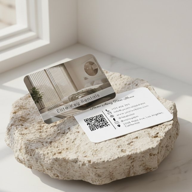 Tarjeta De Visita Modern Vacation Rental Resort Photo QR Code (Subido por el creador)